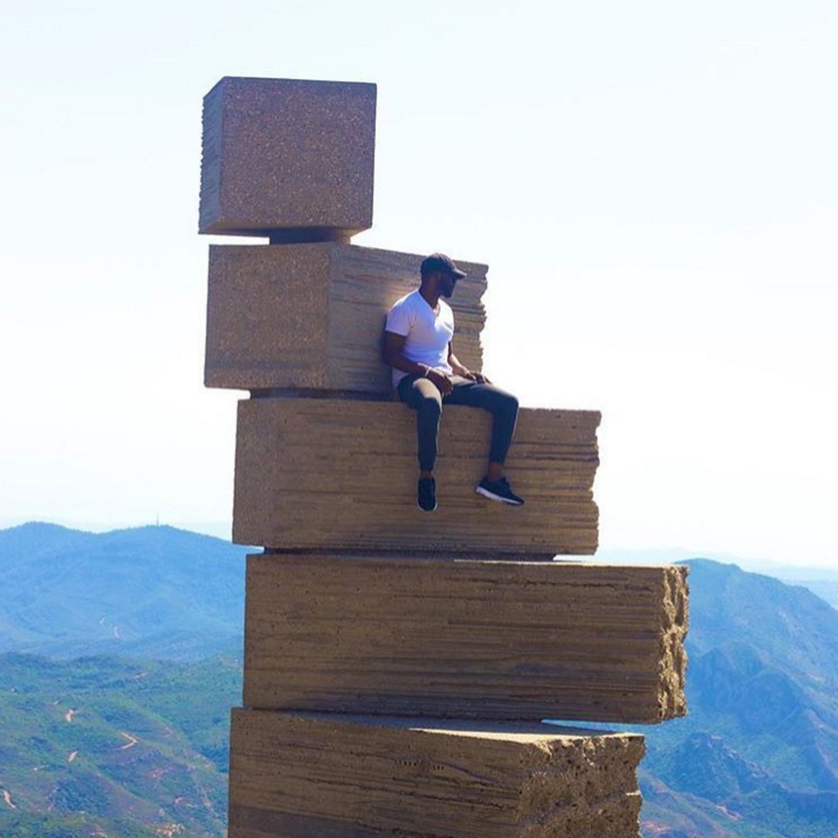 The 15 Best Black Travel Moments You Missed This Week: Sweet Elephant Kisses in Thailand
